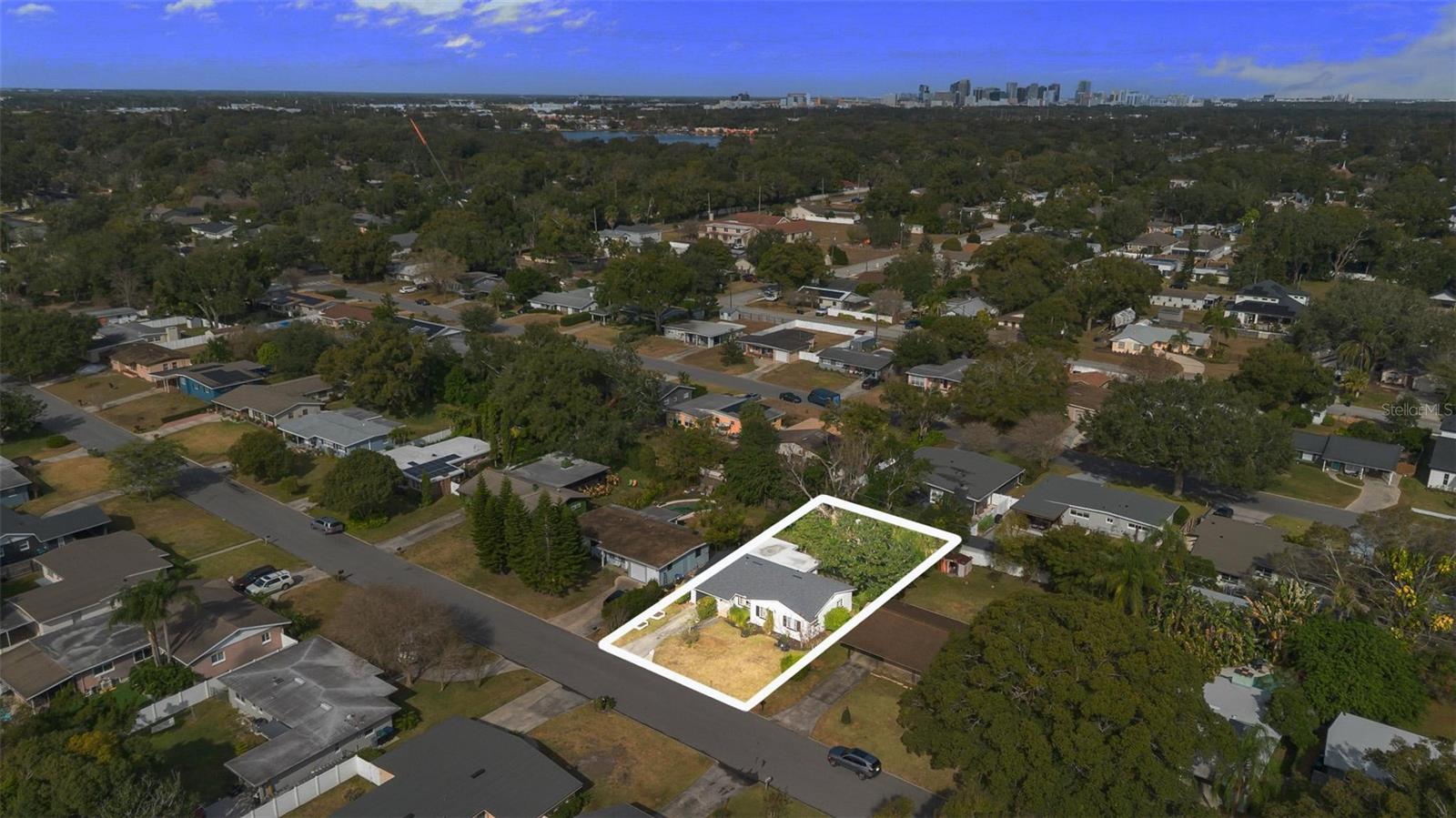 Image 29 of 33 For 1617 Campbell Avenue