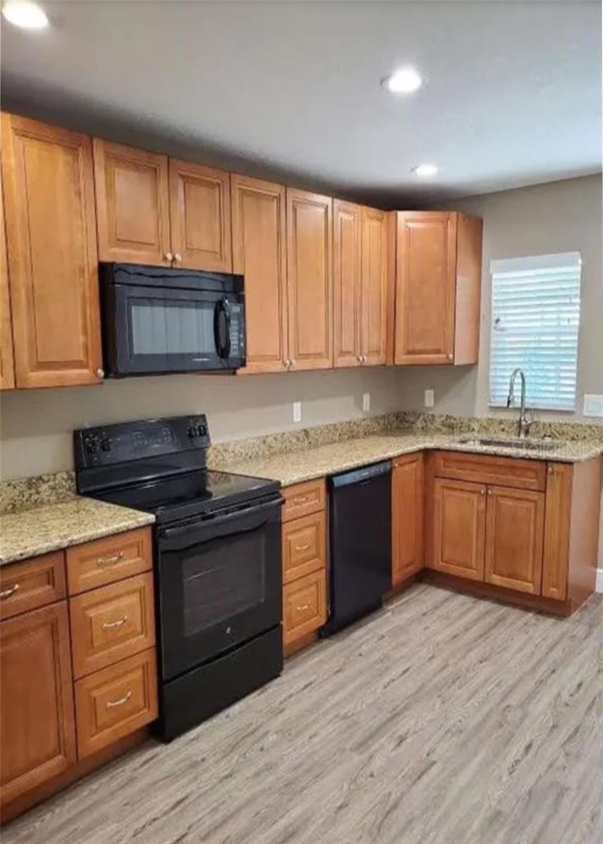 Image 3 of 15 For 9445 Manashee Drive