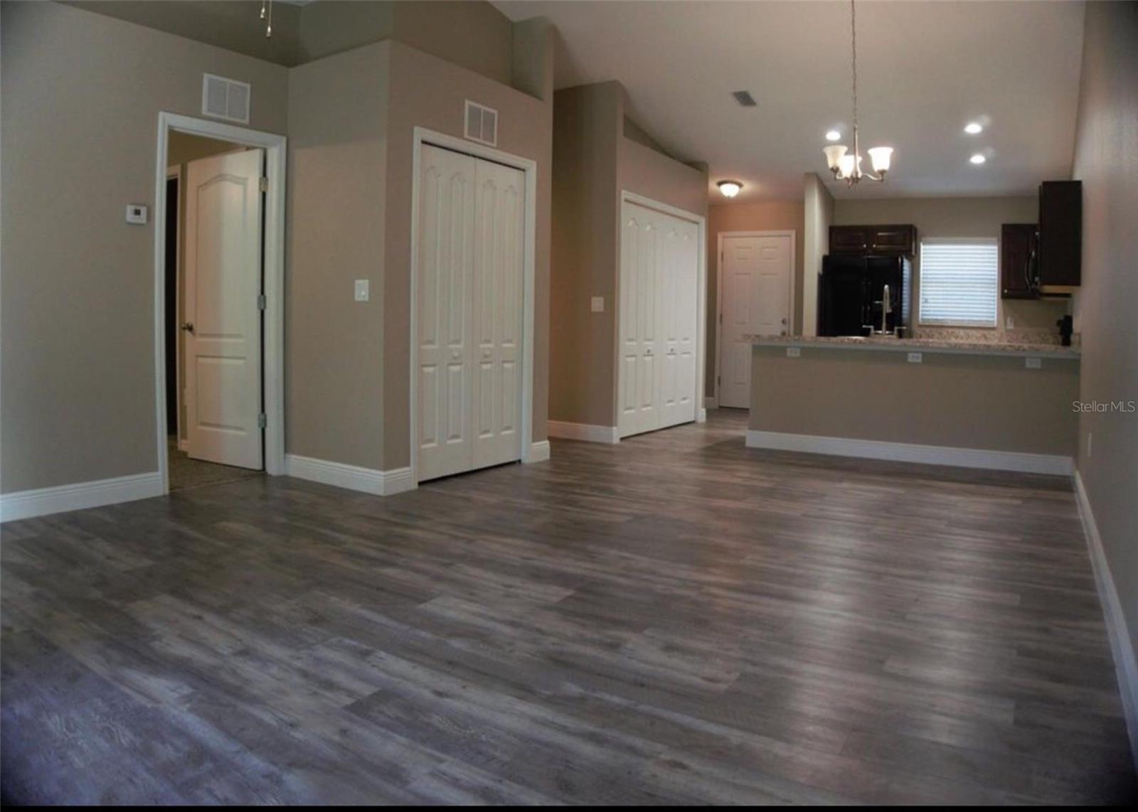 Image 11 of 17 For 9288 Mendoza Way