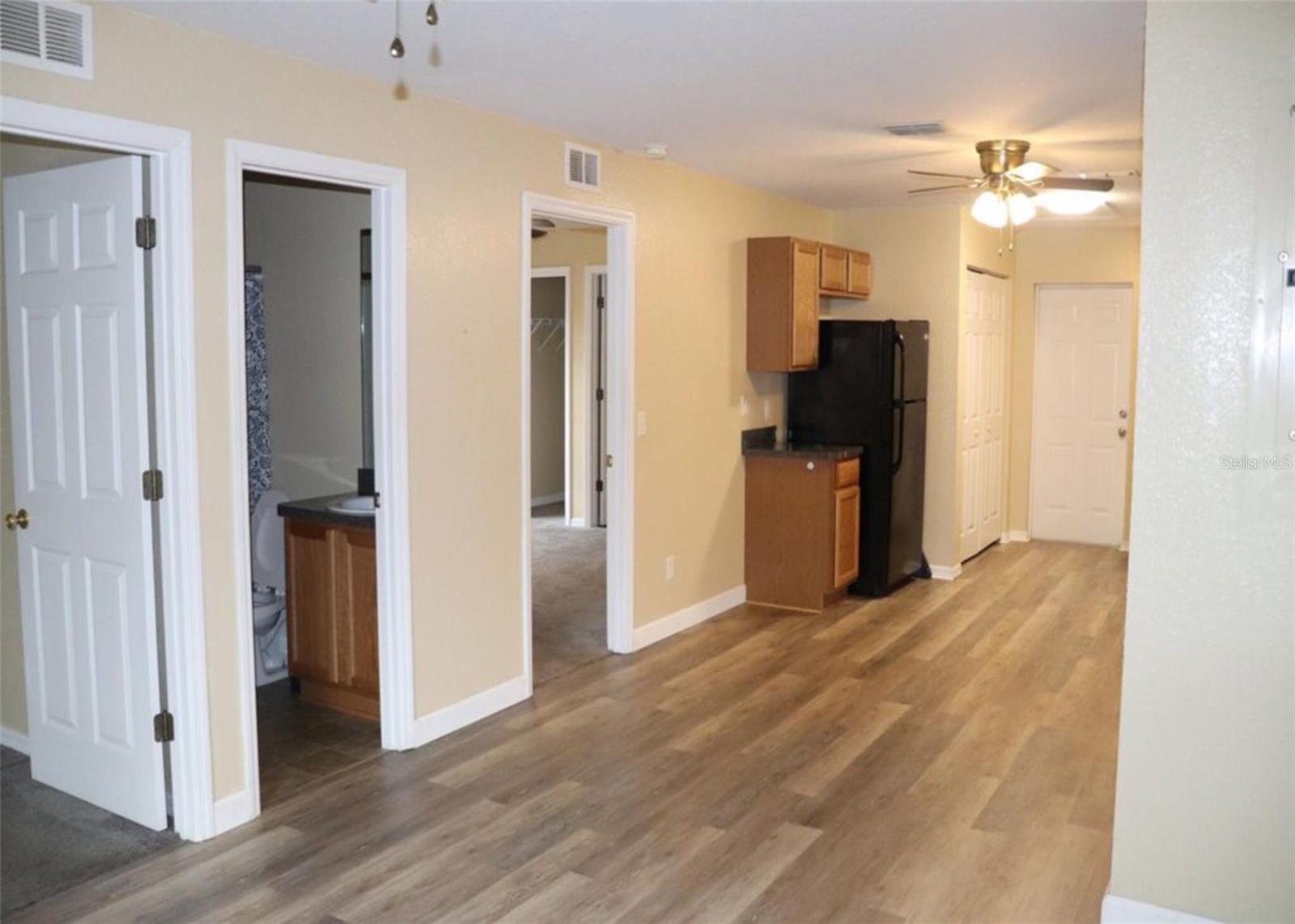 Image 14 of 20 For 9435 Manashee Drive