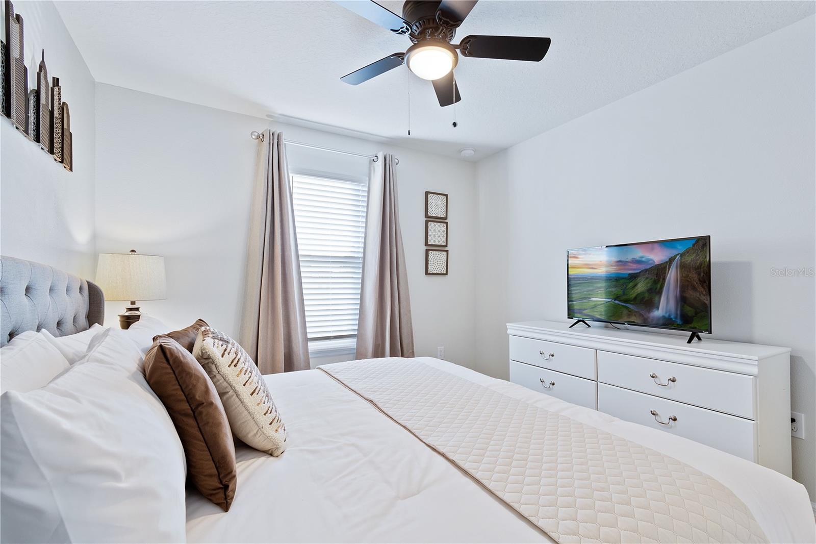 Image 19 of 36 For 710 Gardenia Lane