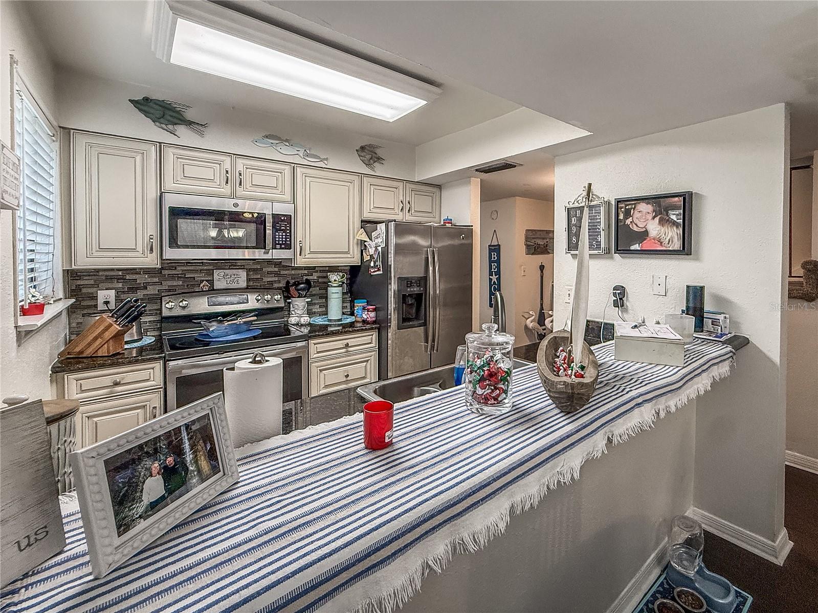 Image 11 of 42 For 1428 Oak Place G