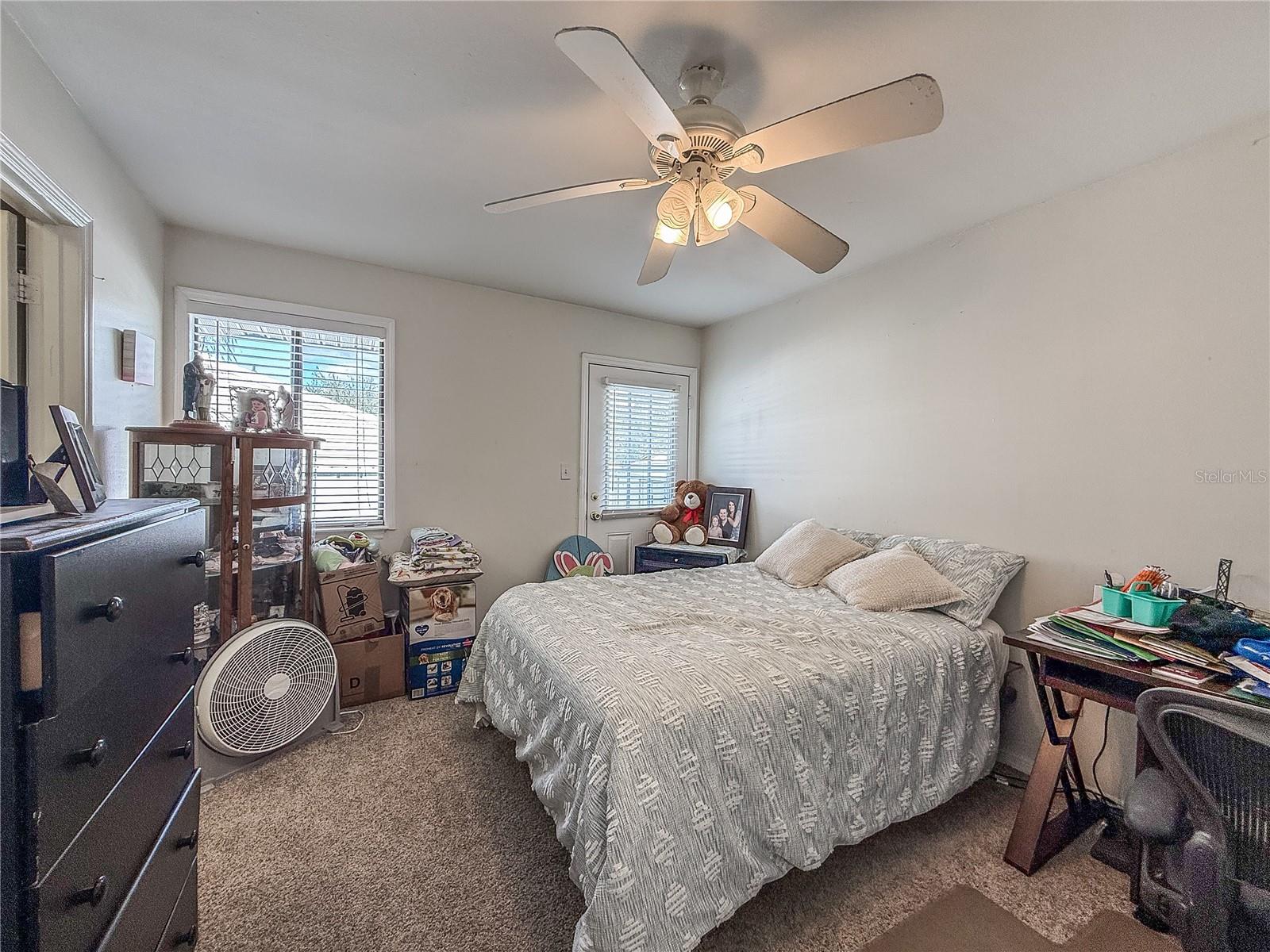 Image 23 of 42 For 1428 Oak Place G