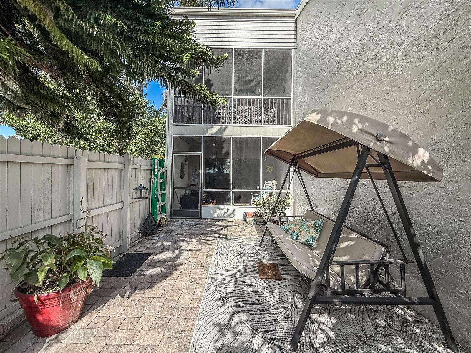 Image 30 of 42 For 1428 Oak Place G