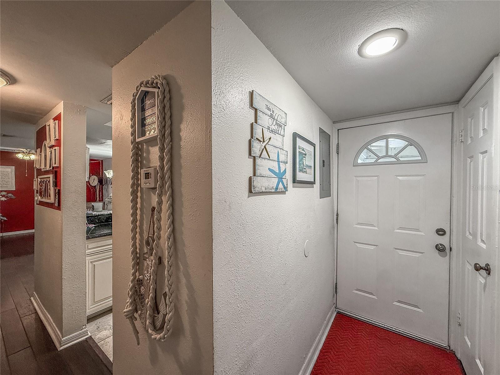 Image 5 of 42 For 1428 Oak Place G