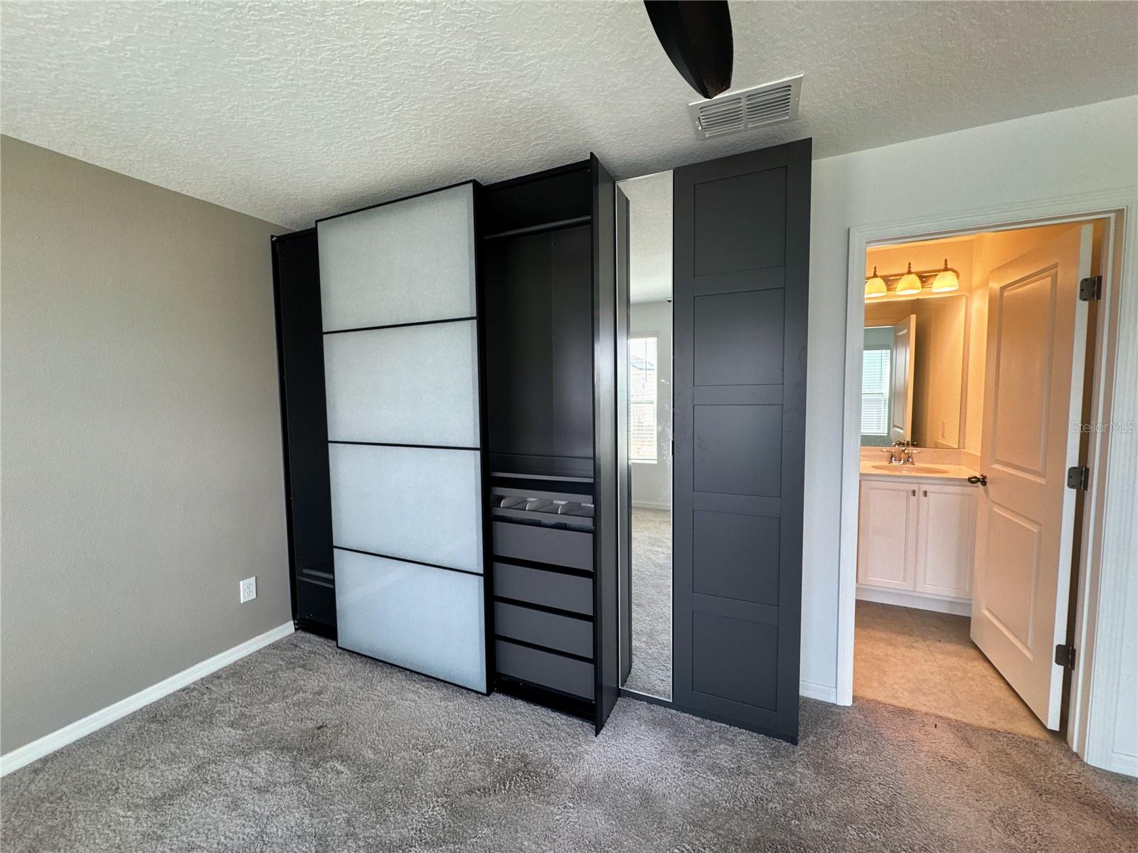 Image 14 of 37 For 2962 Voyager Avenue