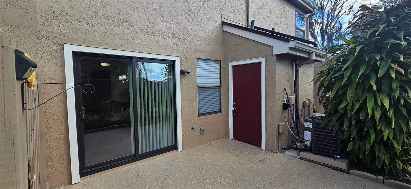 Image 19 of 21 For 606 Casa Park A Court