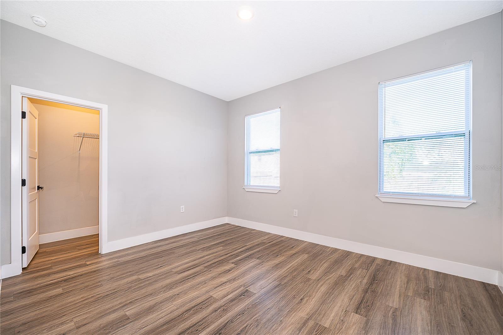 Image 16 of 31 For 1519 Indiana Street