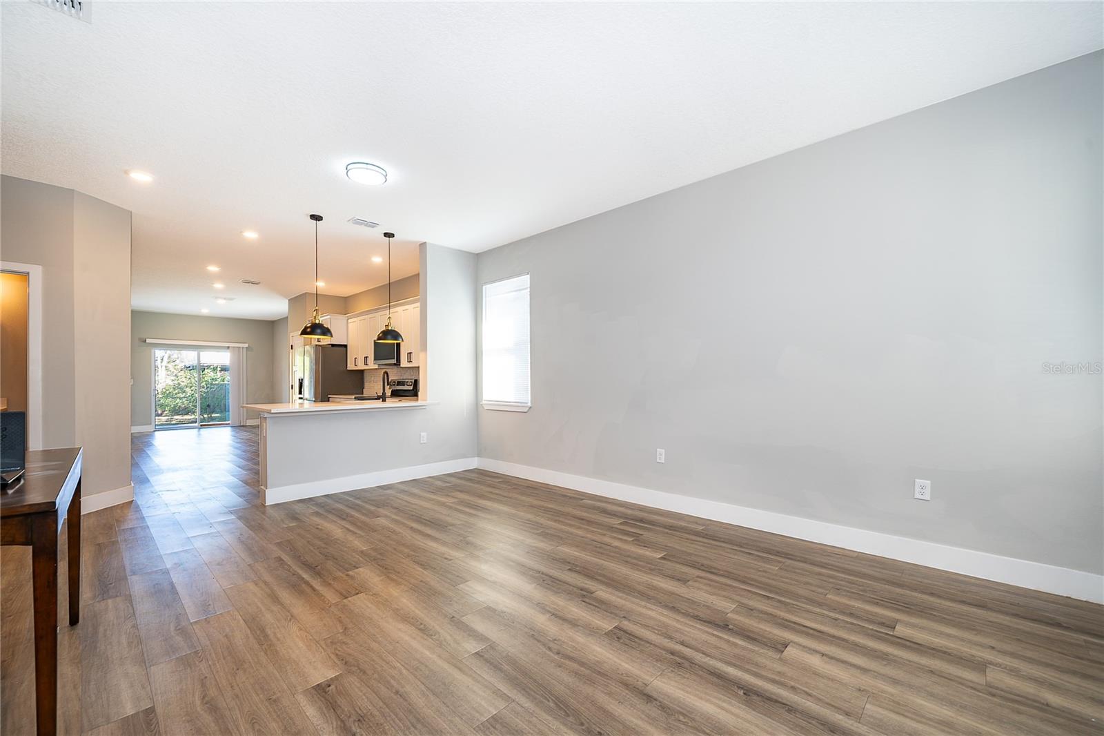 Image 4 of 31 For 1519 Indiana Street