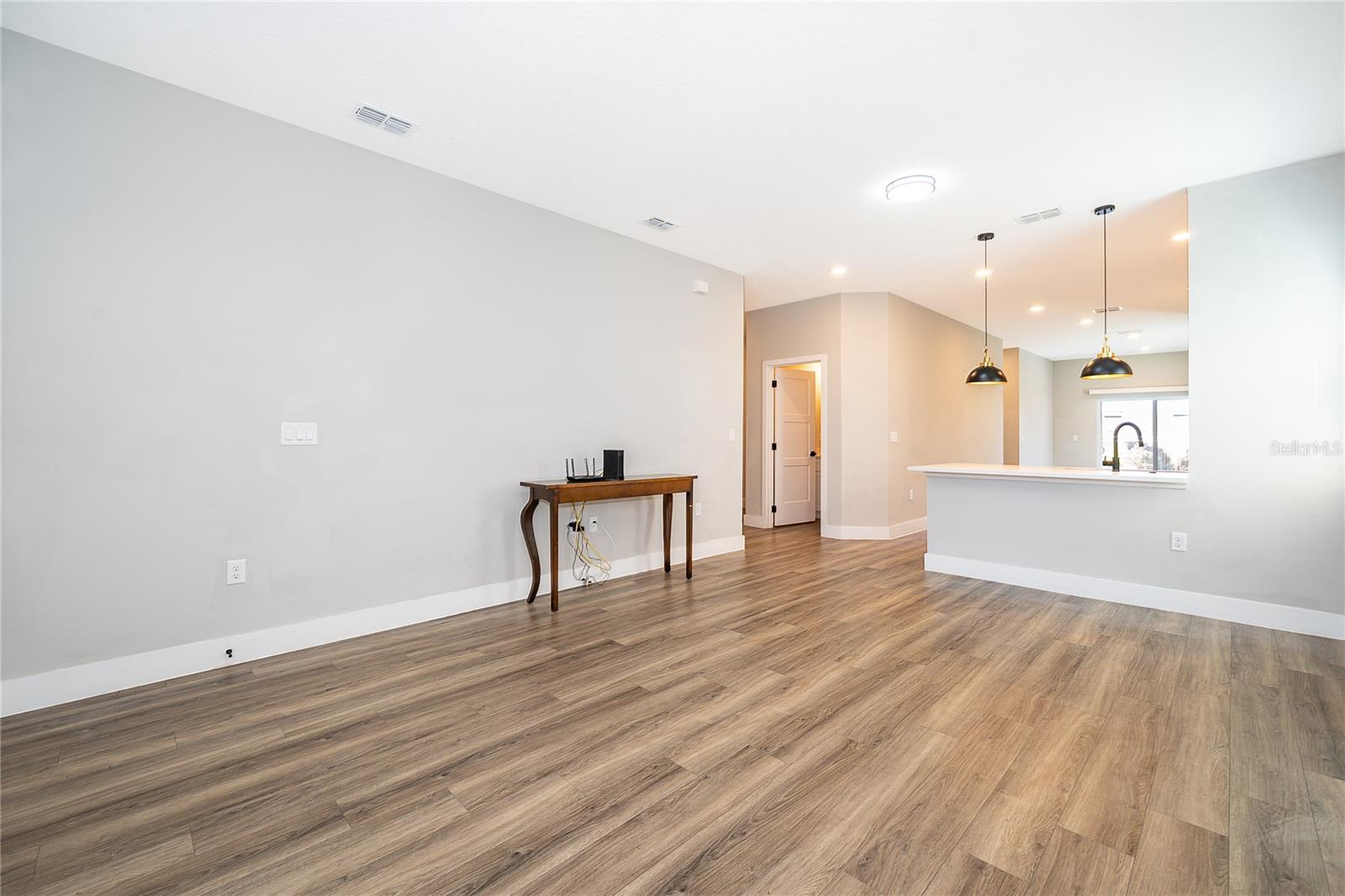 Image 5 of 31 For 1519 Indiana Street