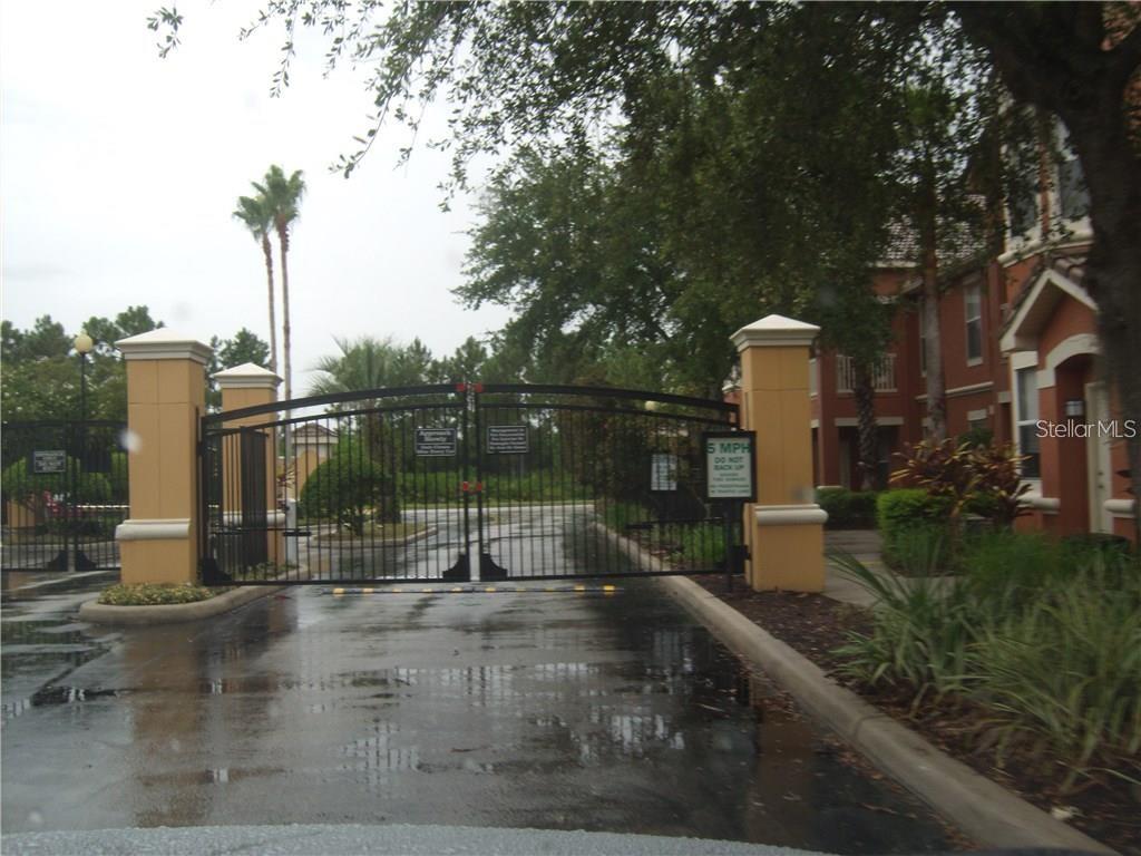 Image 17 of 17 For 8818 Villa View Circle 204