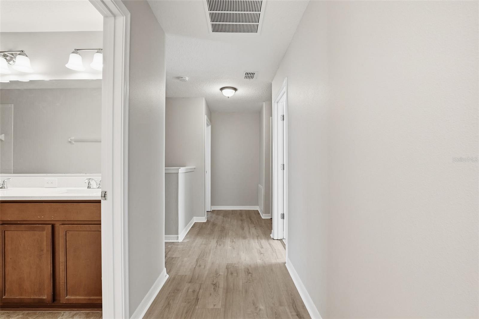 Image 14 of 51 For 12024 Streambed Drive