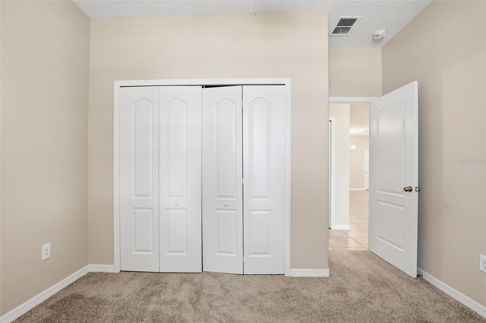 Image 26 of 51 For 12024 Streambed Drive