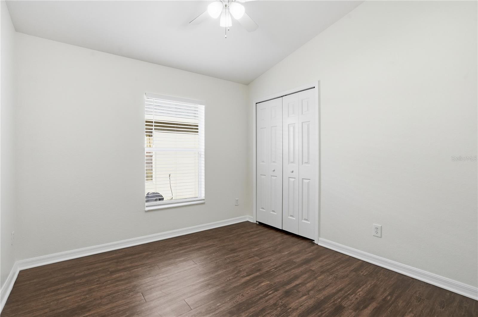 Image 19 of 28 For 11719 Crest Creek Drive