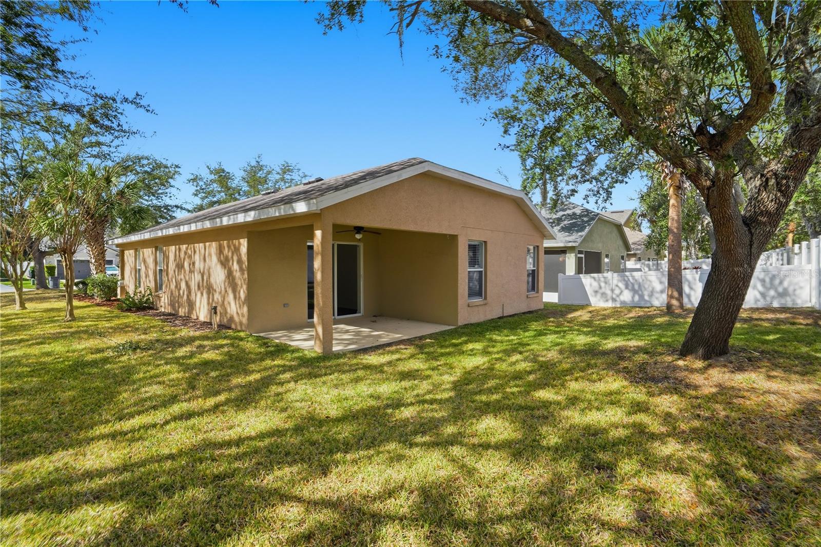 Image 26 of 28 For 11719 Crest Creek Drive