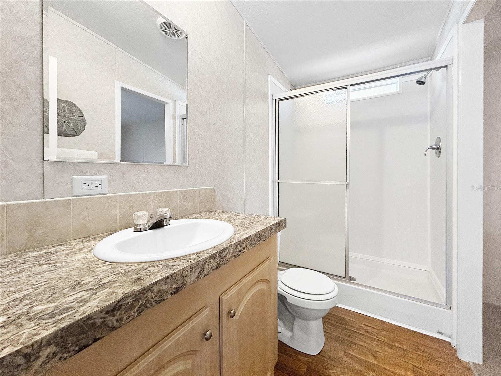 Image 17 of 38 For 1507 Caribbean Road