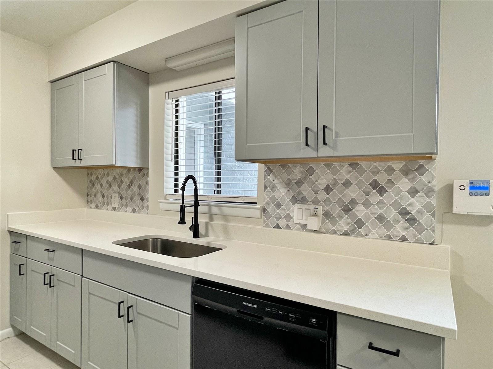 Image 8 of 27 For 702 Saint Matthew Circle