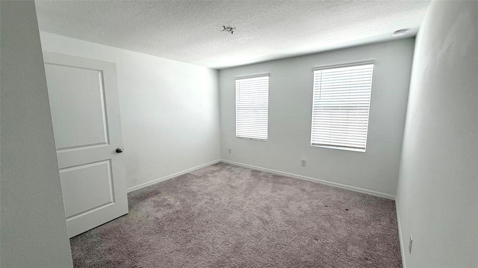 Image 17 of 20 For 2086 Derwent Drive