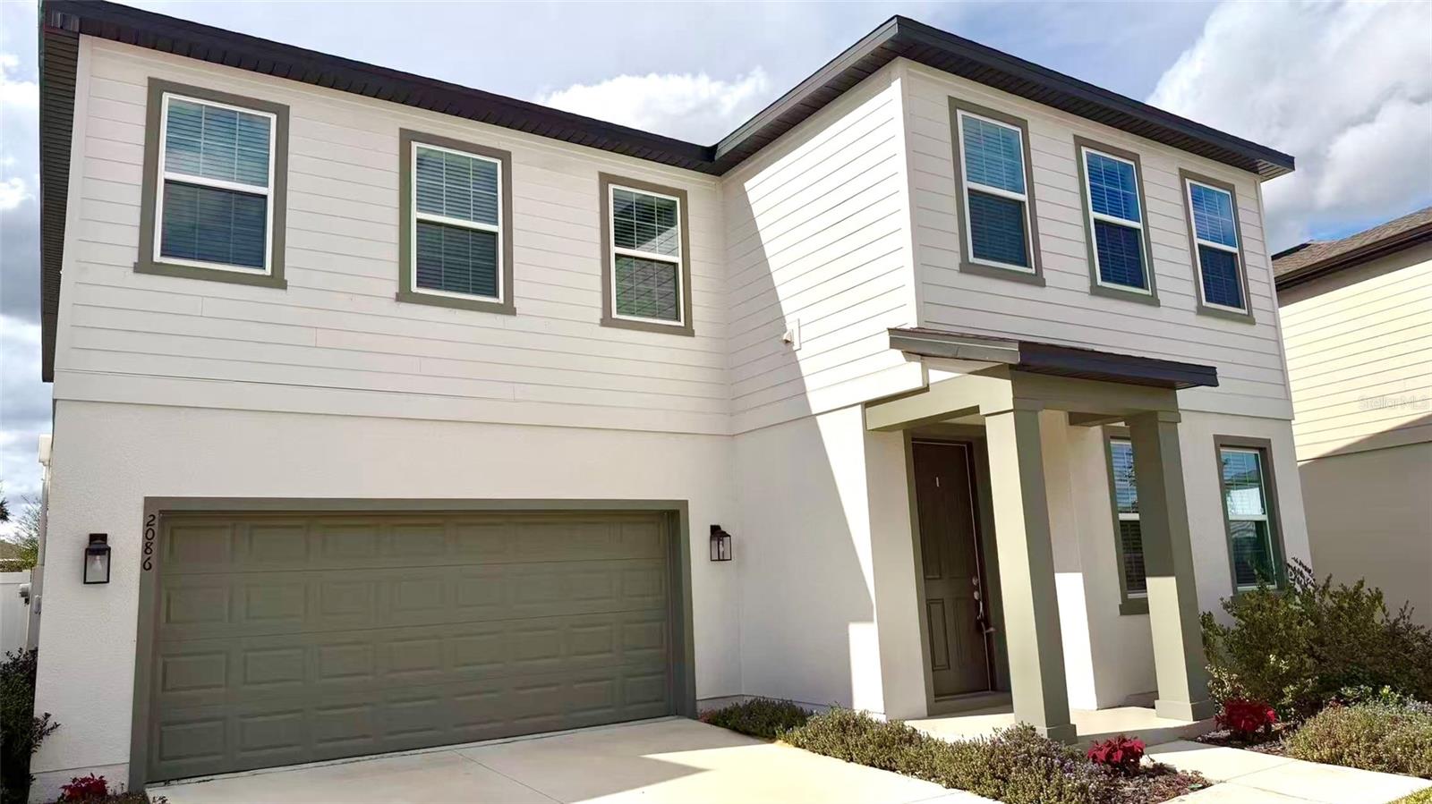 Image 2 of 20 For 2086 Derwent Drive