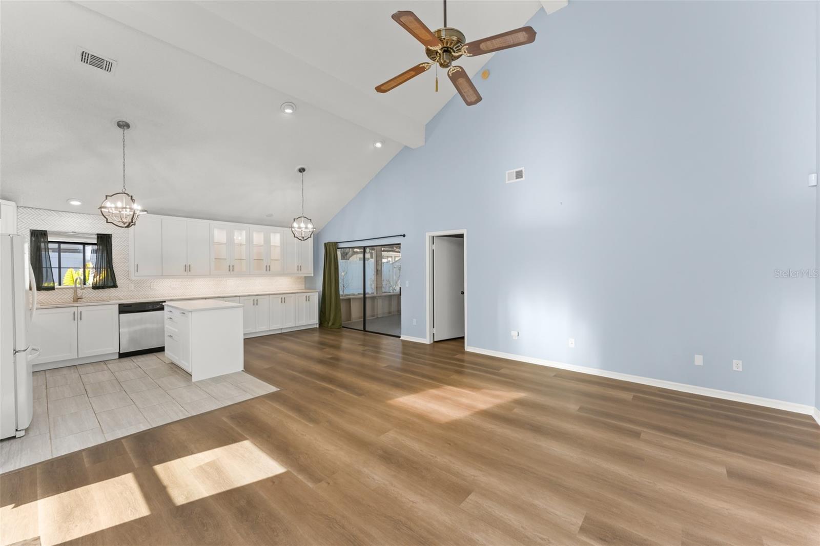 Image 20 of 54 For 3100 Bridgehampton Lane