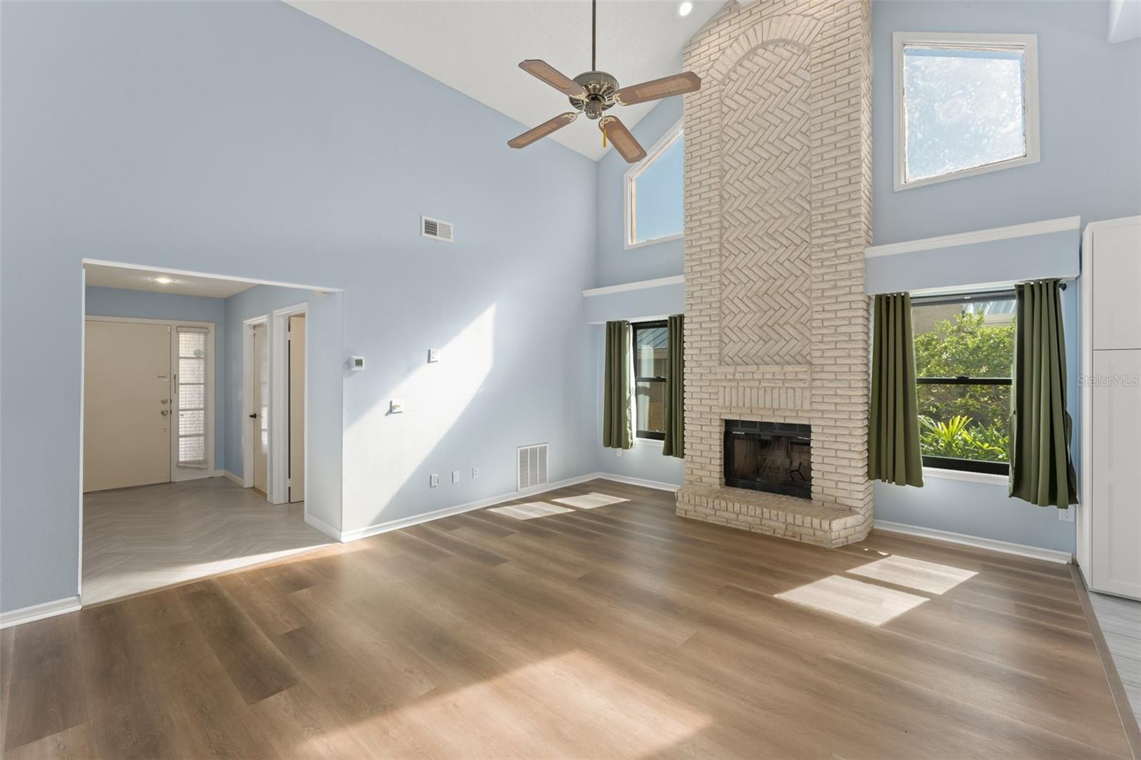 Image 22 of 54 For 3100 Bridgehampton Lane