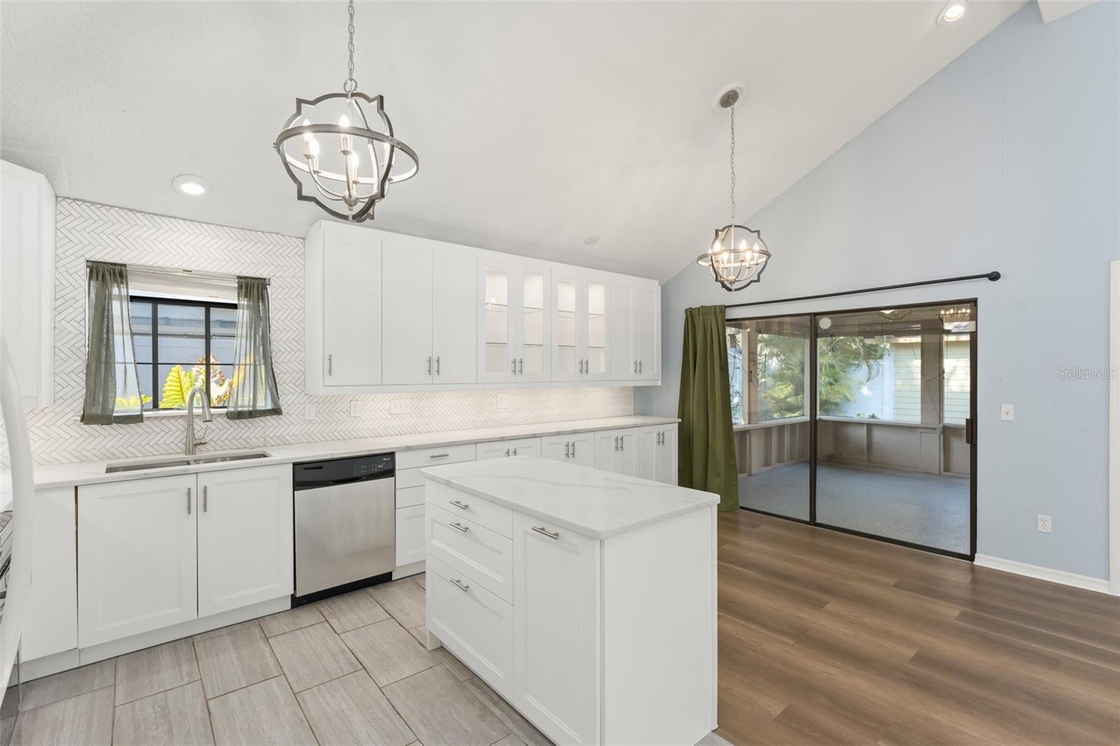 Image 28 of 54 For 3100 Bridgehampton Lane