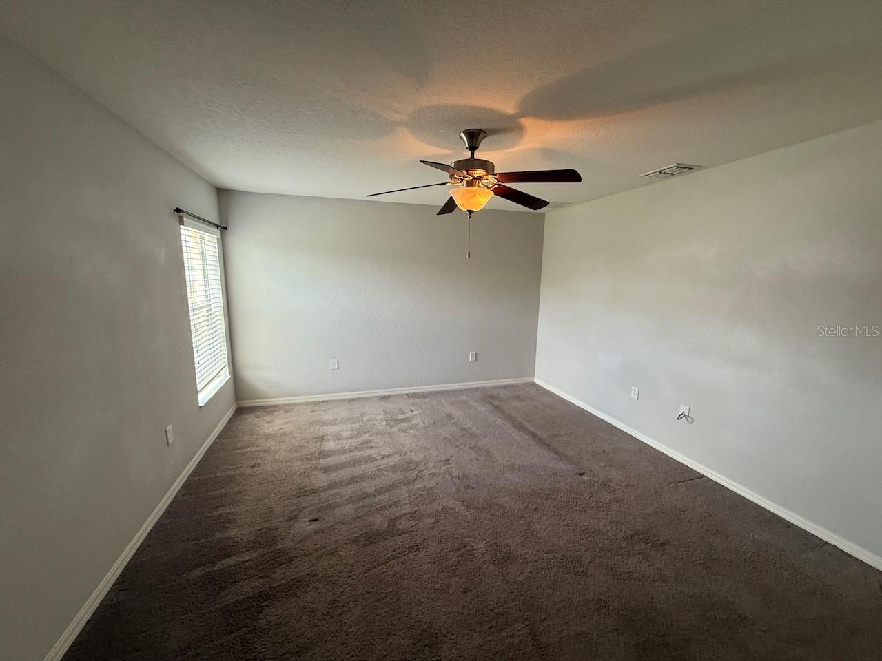 Image 11 of 27 For 1992 Bretton Ridge Way