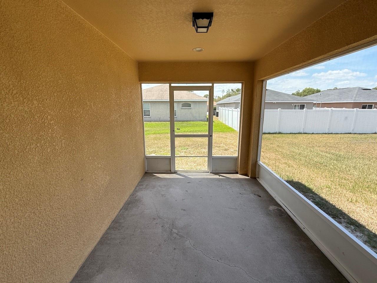 Image 24 of 27 For 1992 Bretton Ridge Way