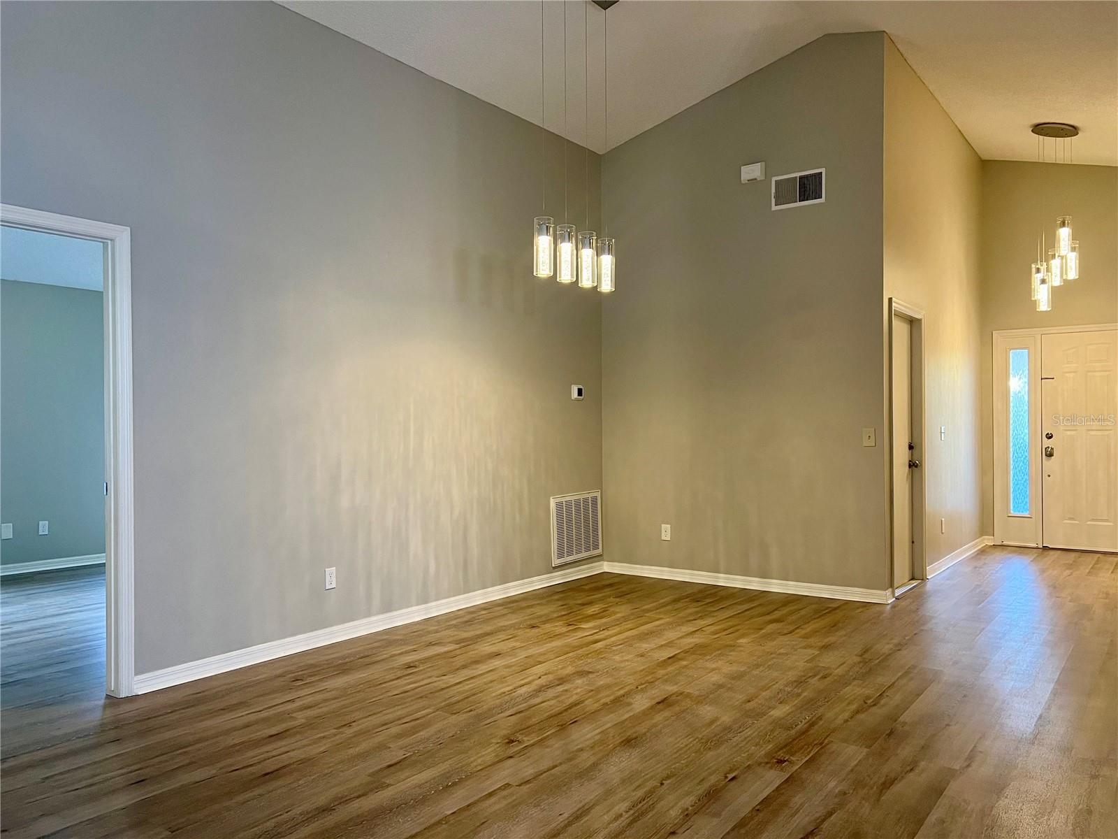 Image 10 of 25 For 13362 Heron Cove Drive