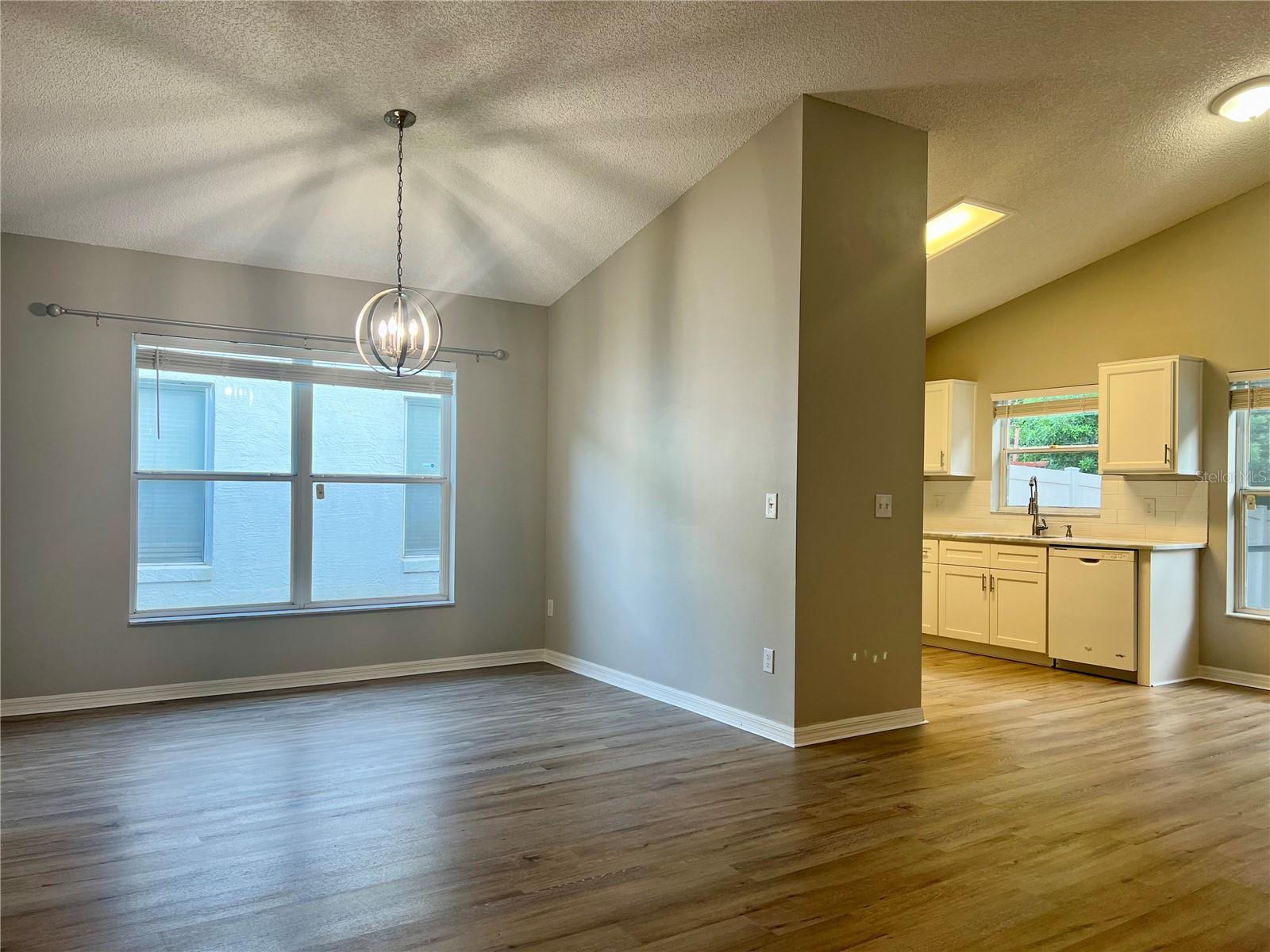 Image 12 of 25 For 13362 Heron Cove Drive