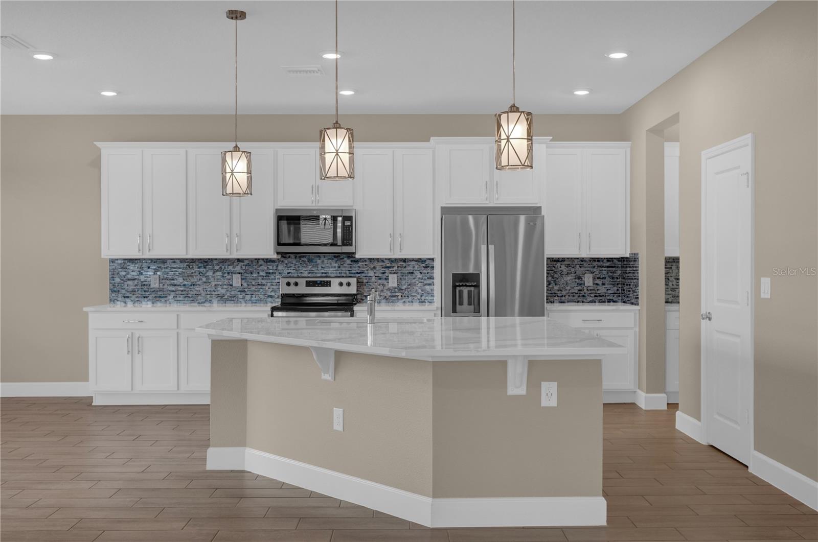 Image 18 of 54 For 1964 Burgundy Drive