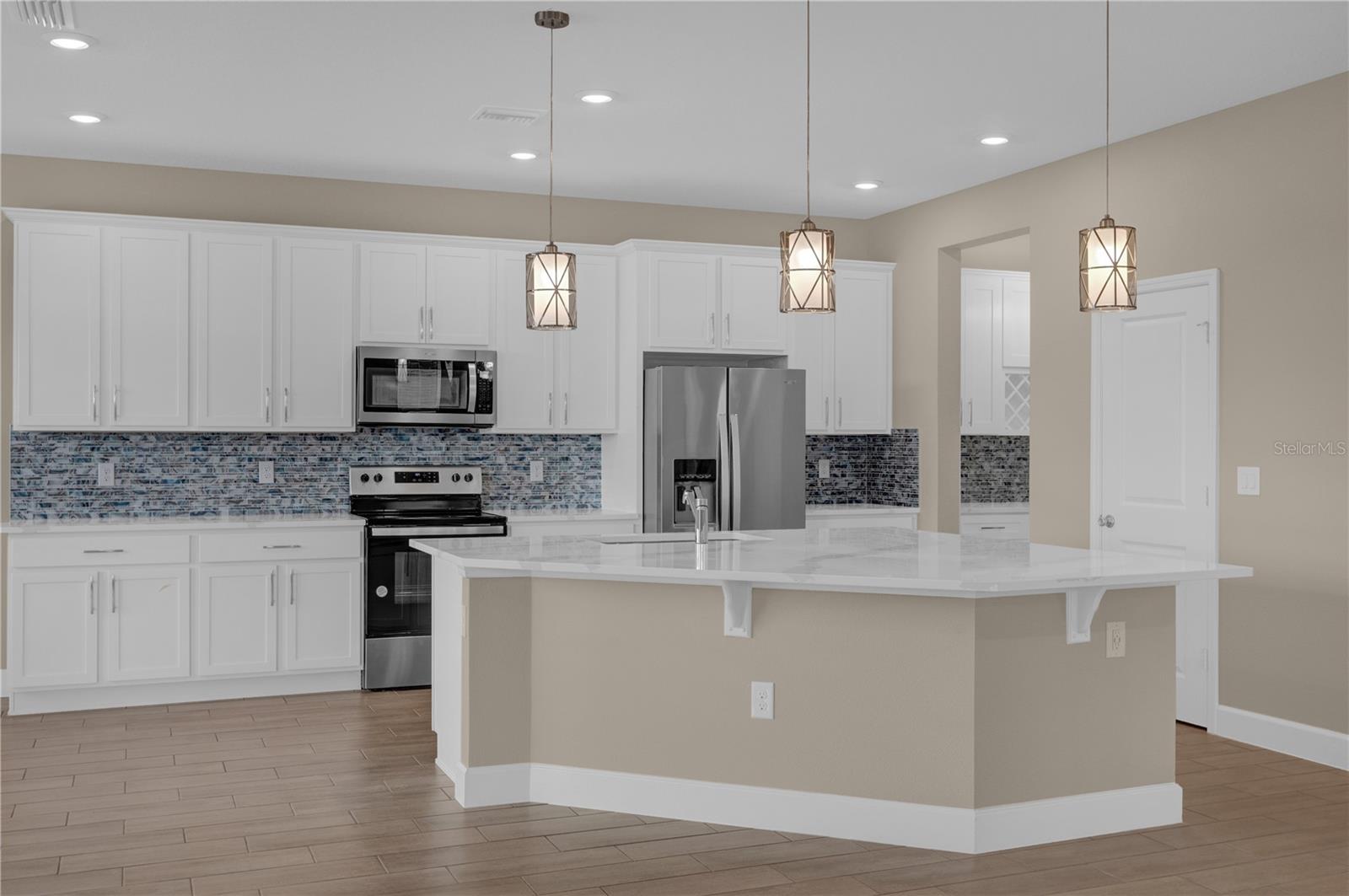 Image 20 of 54 For 1964 Burgundy Drive