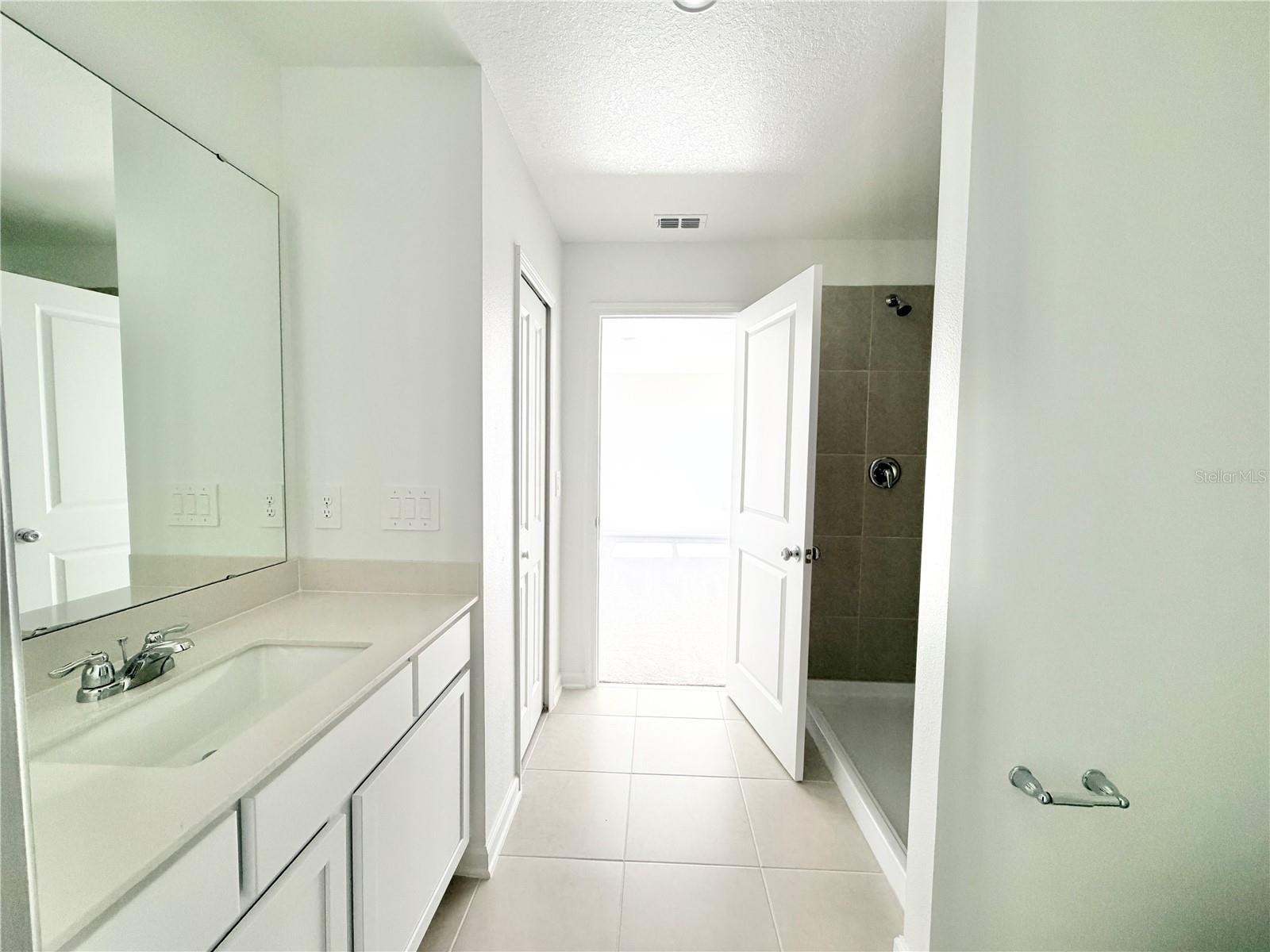 Image 20 of 35 For 3666 Hardman Drive