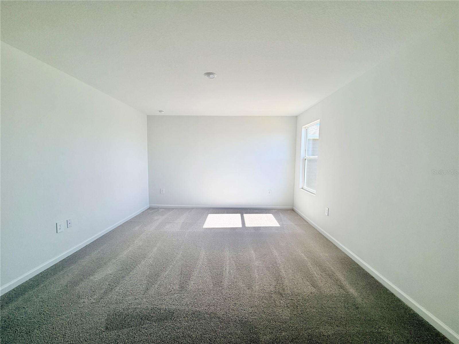 Image 22 of 35 For 3666 Hardman Drive