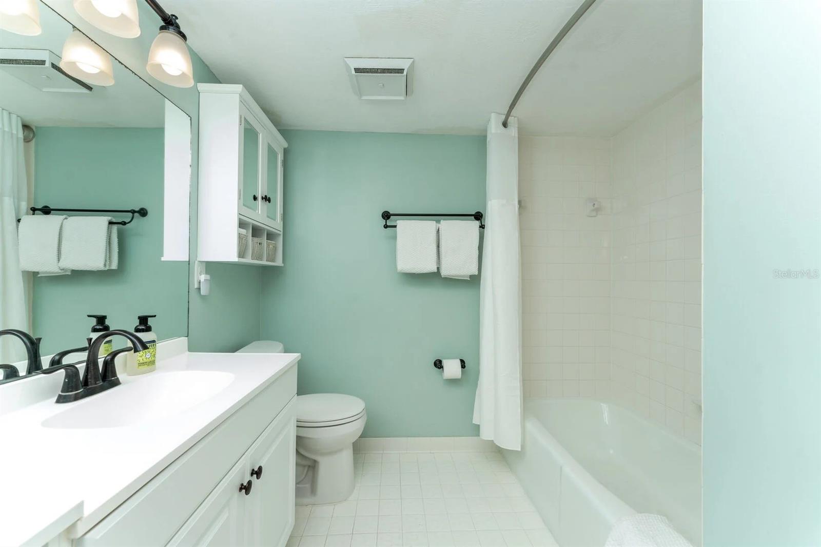 Image 11 of 23 For 1513 Ocean Shore Boulevard 8a