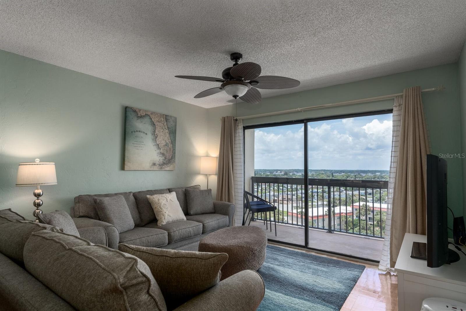 Image 12 of 23 For 1513 Ocean Shore Boulevard 8a