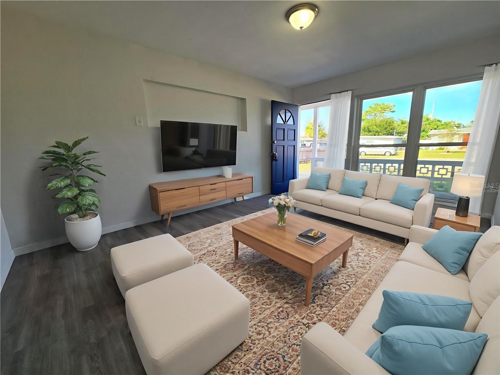 Image 3 of 14 For 5022 Keith Place