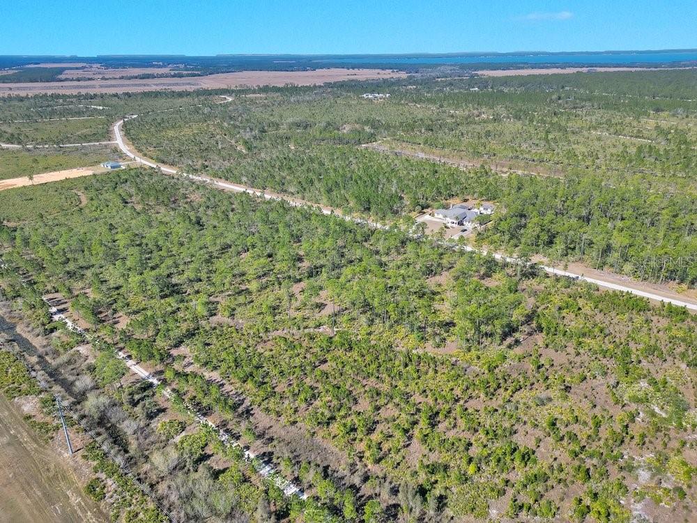 Image 31 of 34 For Meadowlark Boulevard