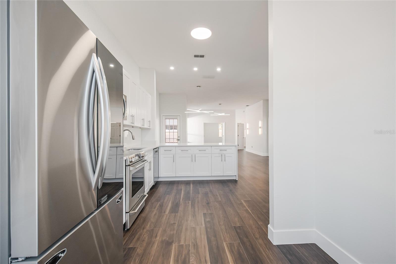 Image 13 of 63 For 14419 Tambourine Drive