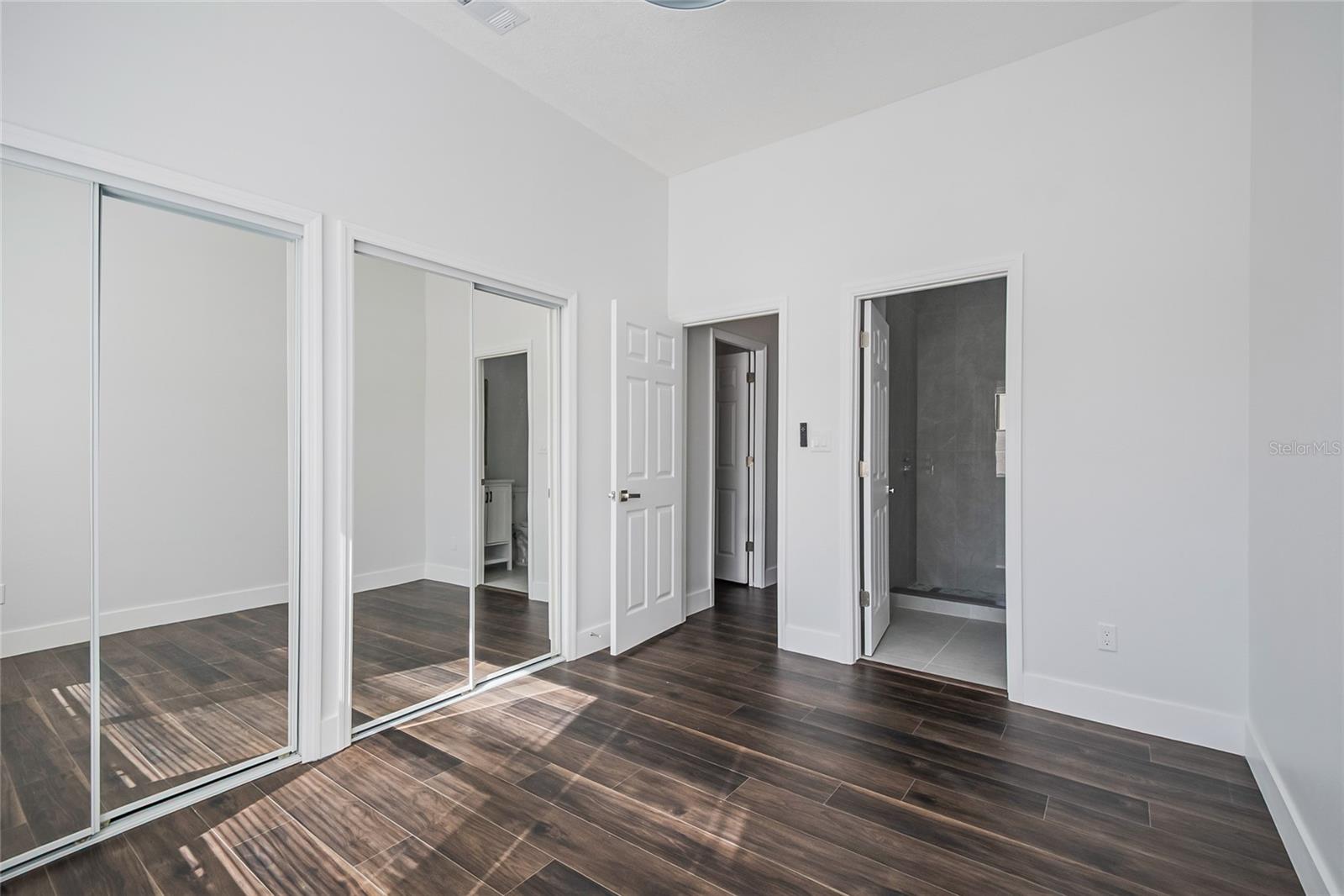 Image 21 of 63 For 14419 Tambourine Drive