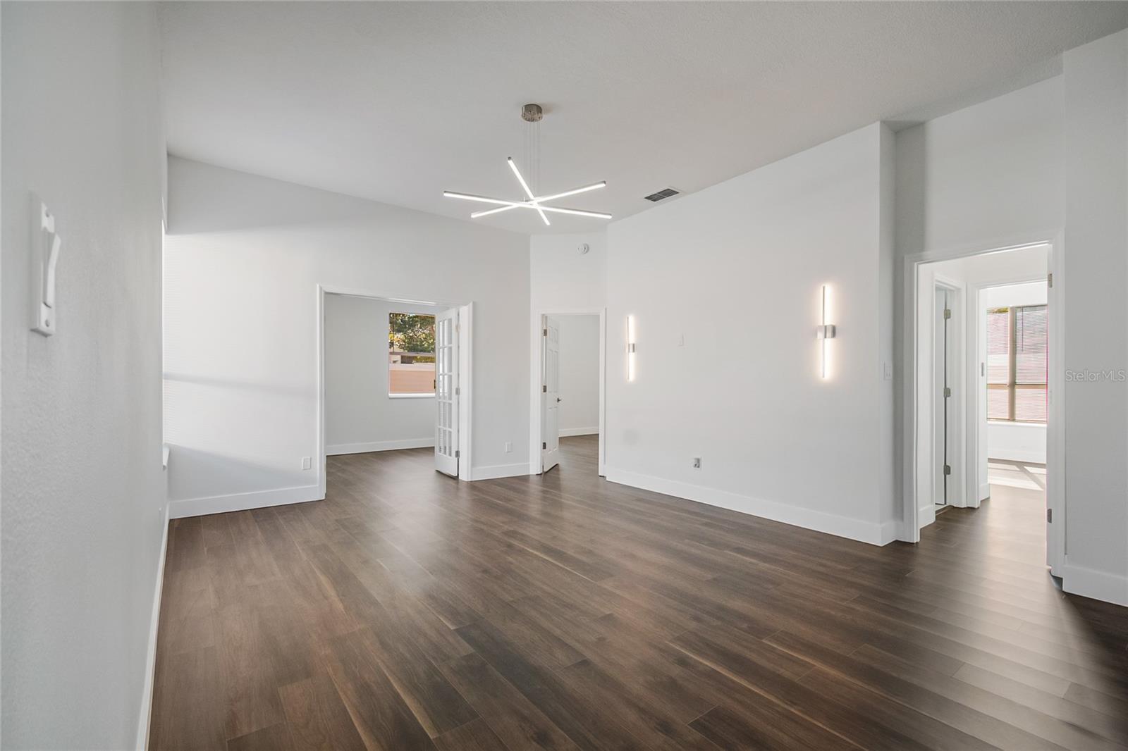 Image 27 of 63 For 14419 Tambourine Drive