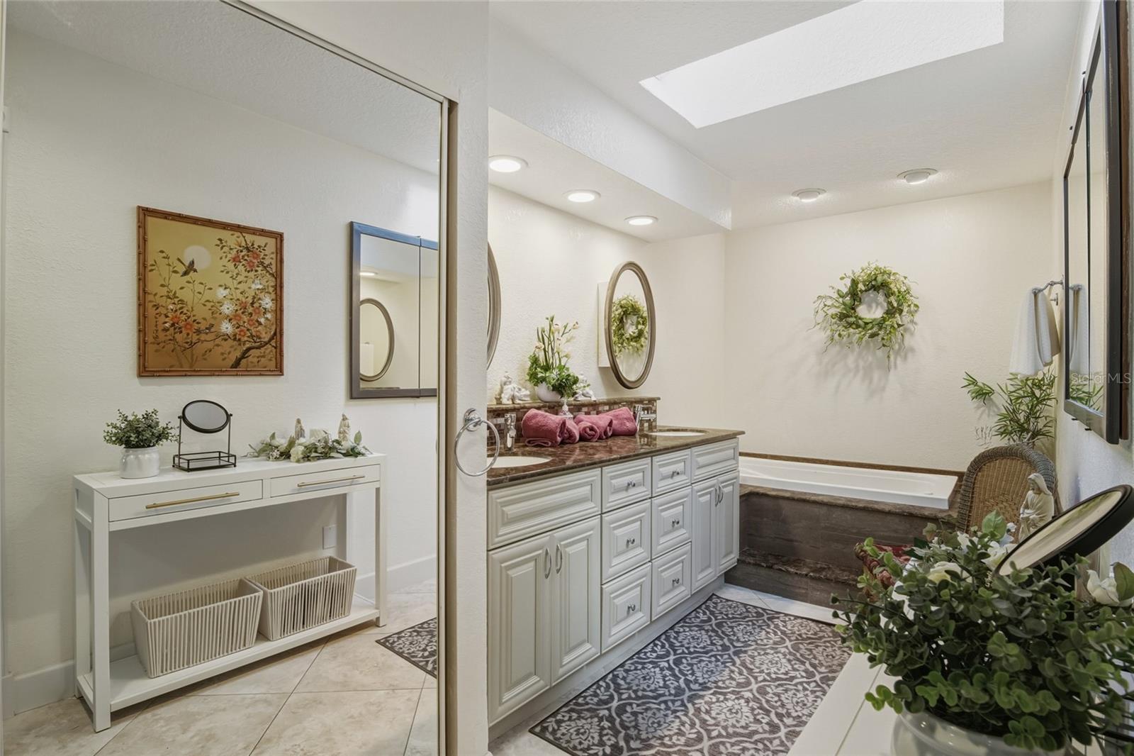 Image 24 of 47 For 6334 Oak Meadow Bend