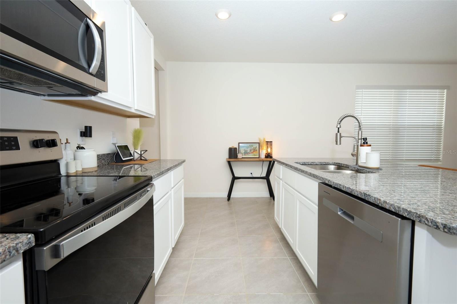 Image 12 of 40 For 3519 Briarwood Grove Drive