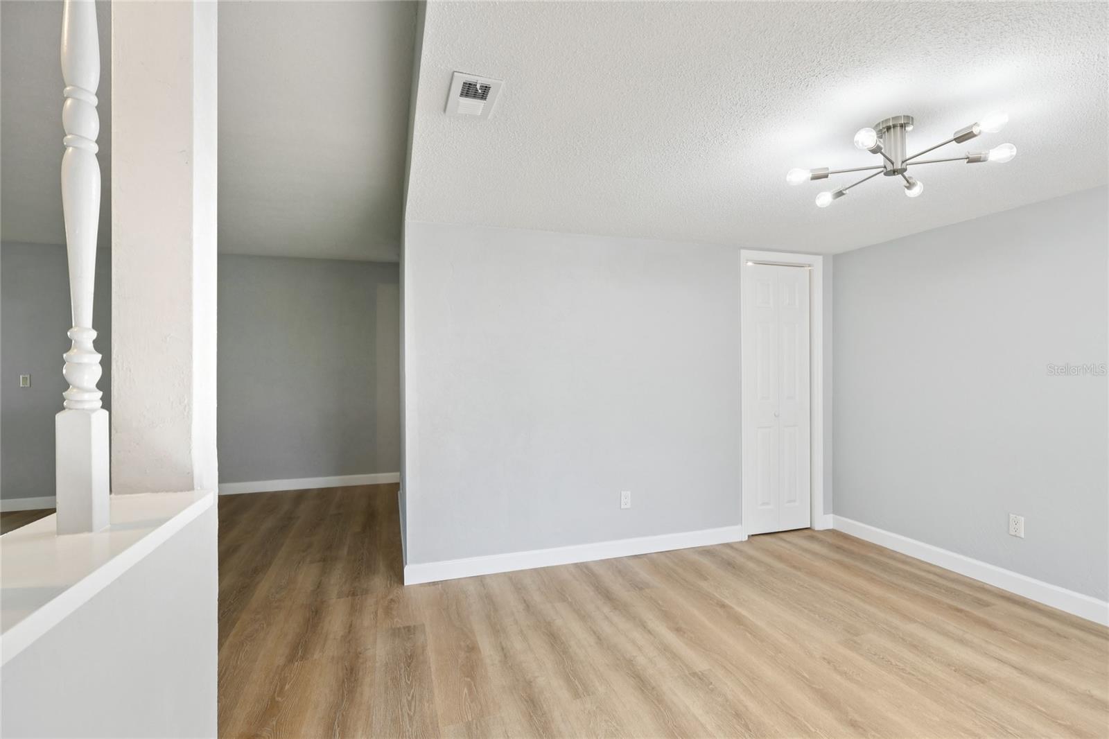 Image 21 of 69 For 102 Golf Club Drive