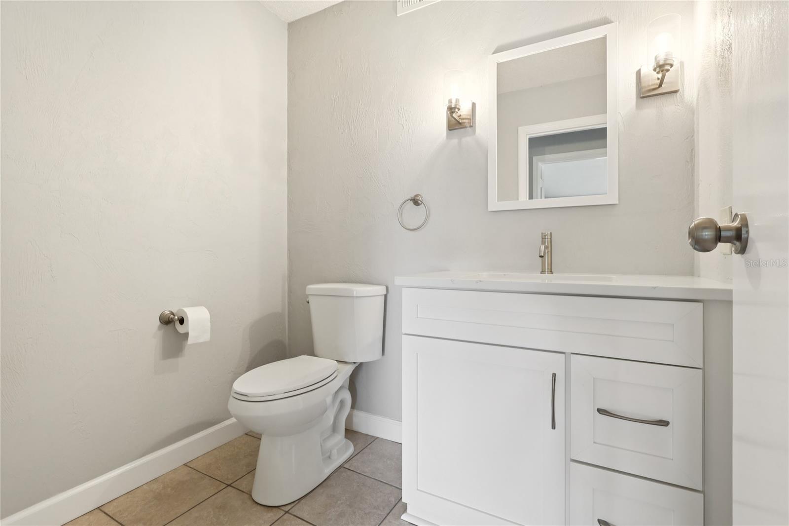 Image 23 of 69 For 102 Golf Club Drive