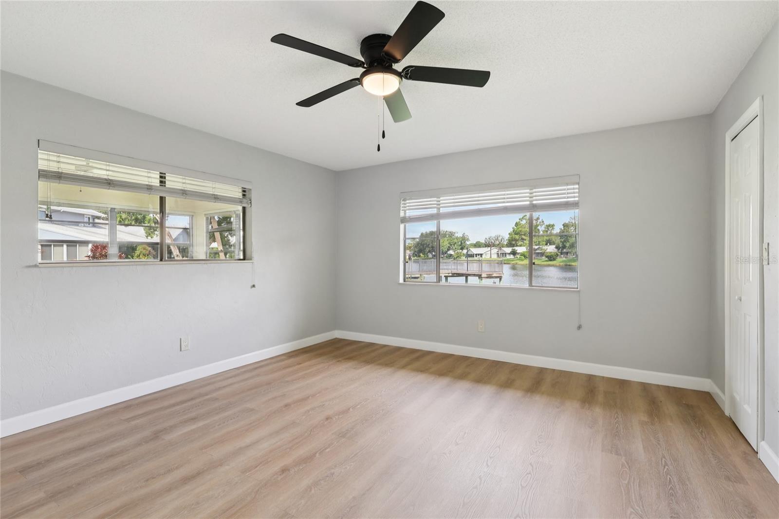 Image 24 of 69 For 102 Golf Club Drive