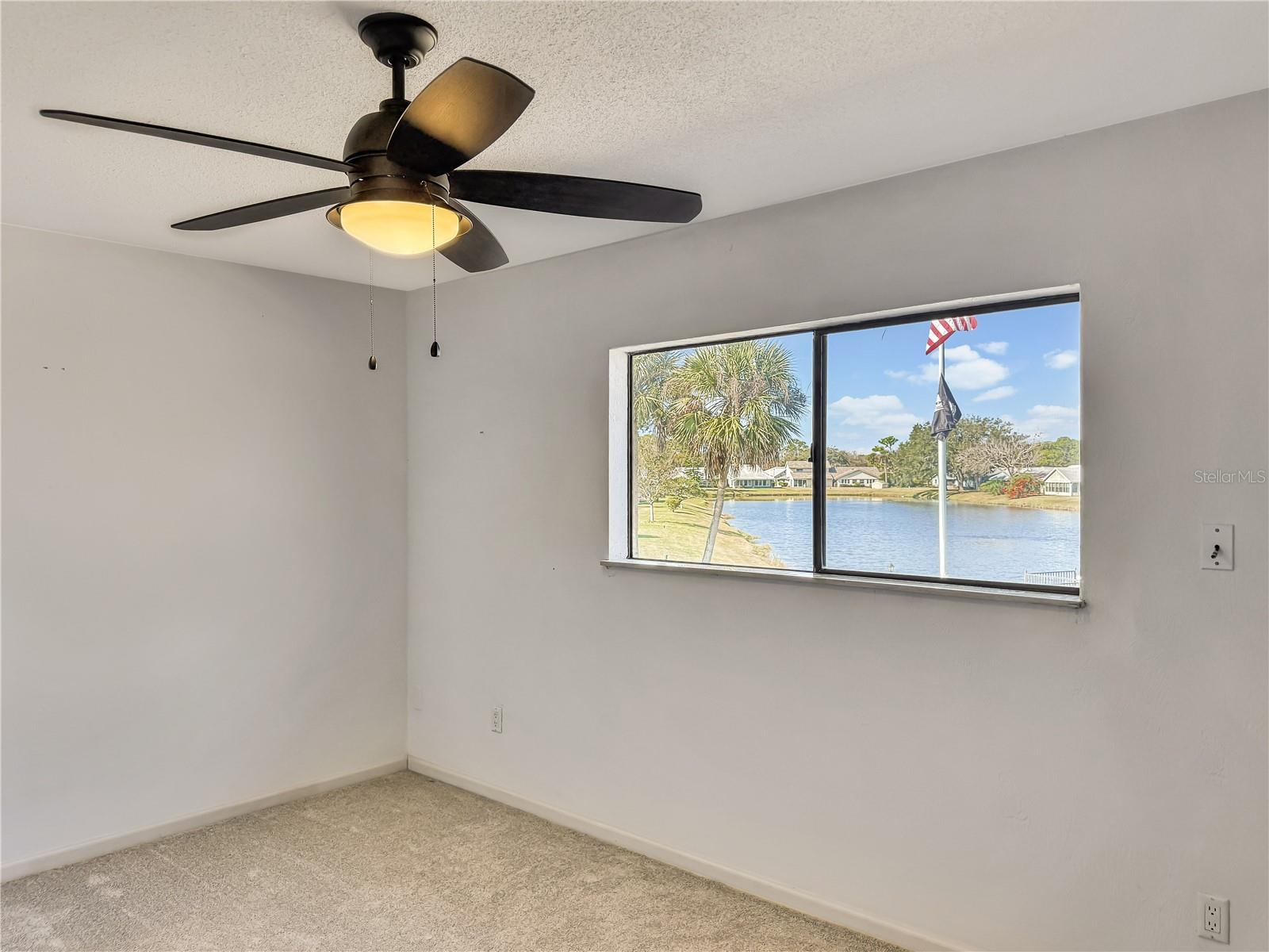 Image 33 of 69 For 102 Golf Club Drive