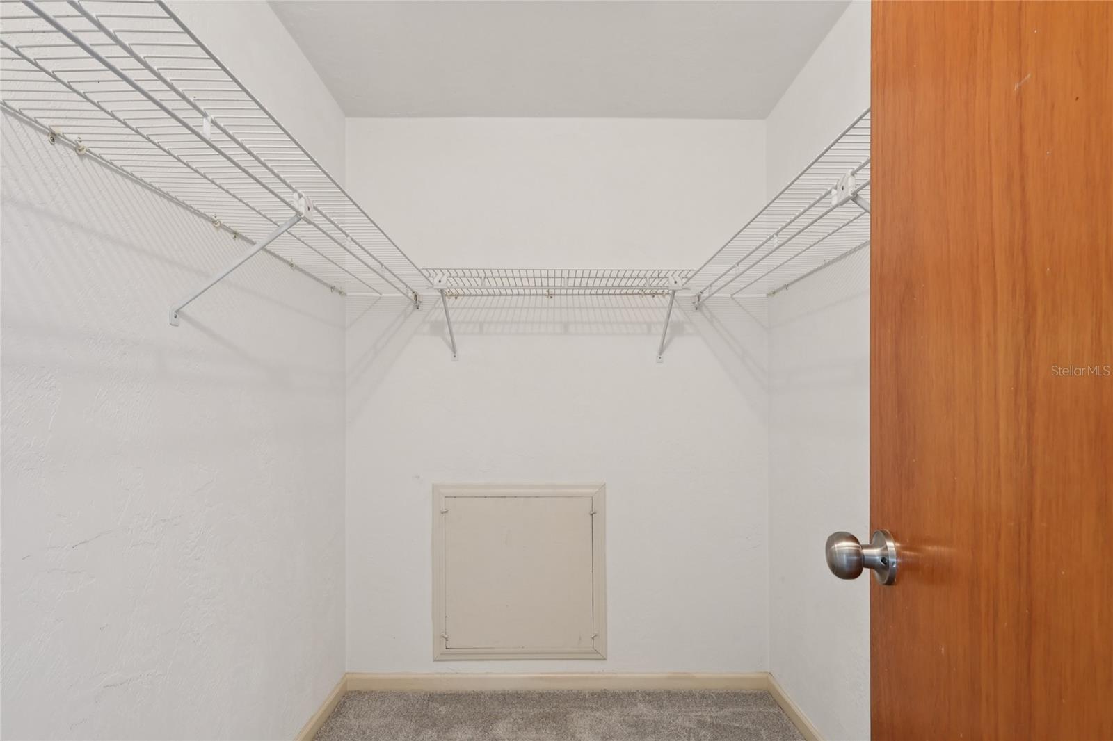 Image 34 of 69 For 102 Golf Club Drive