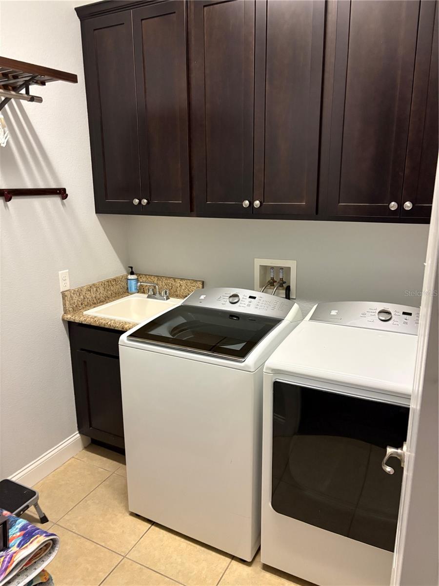 Image 13 of 41 For 6219 Tiroco Way