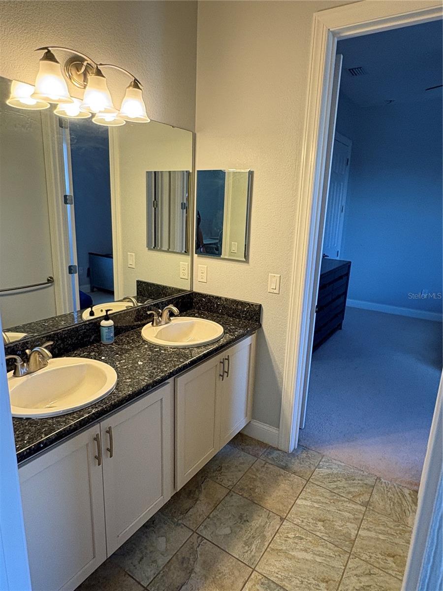 Image 28 of 41 For 6219 Tiroco Way